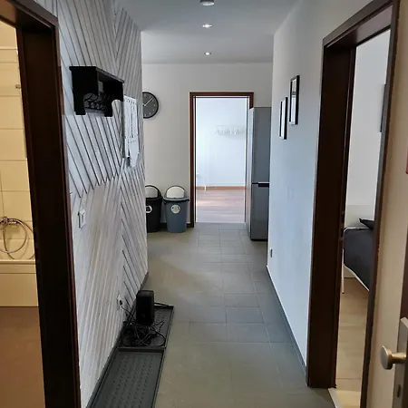 Fr14 - Schoene 2-zimmer-wohnung Mit Balkon In * Heusenstamm